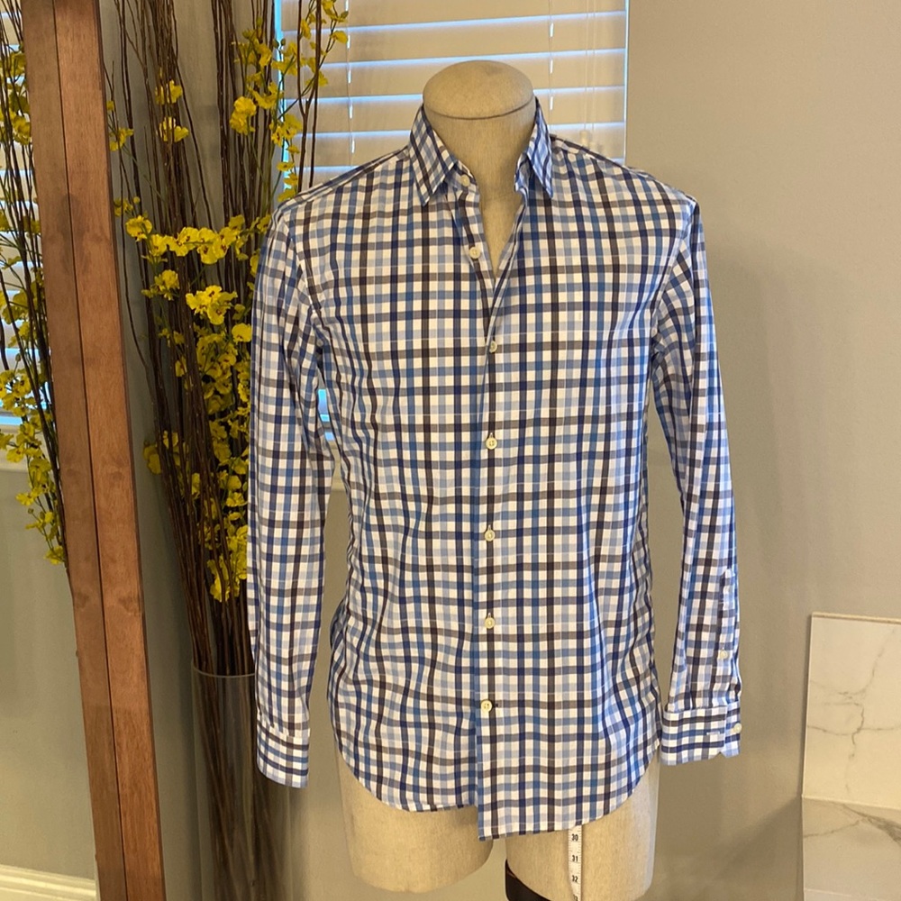 Banana Republic Camden Fit Dress Shirt - Small